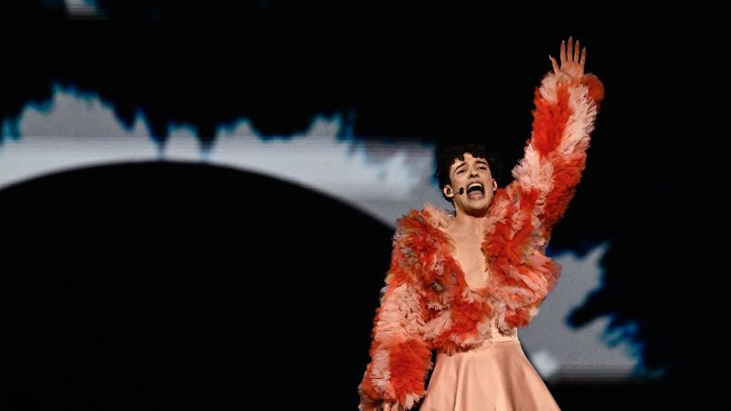 A Suíça vence a Eurovisão depois de um concurso de música politicamente carregado ofuscado pela controvérsia israelense A Suíça vence a Eurovisão depois de um concurso de música politicamente carregado ofuscado pela controvérsia israelense