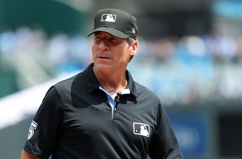 Major league baseball umpire hat deals