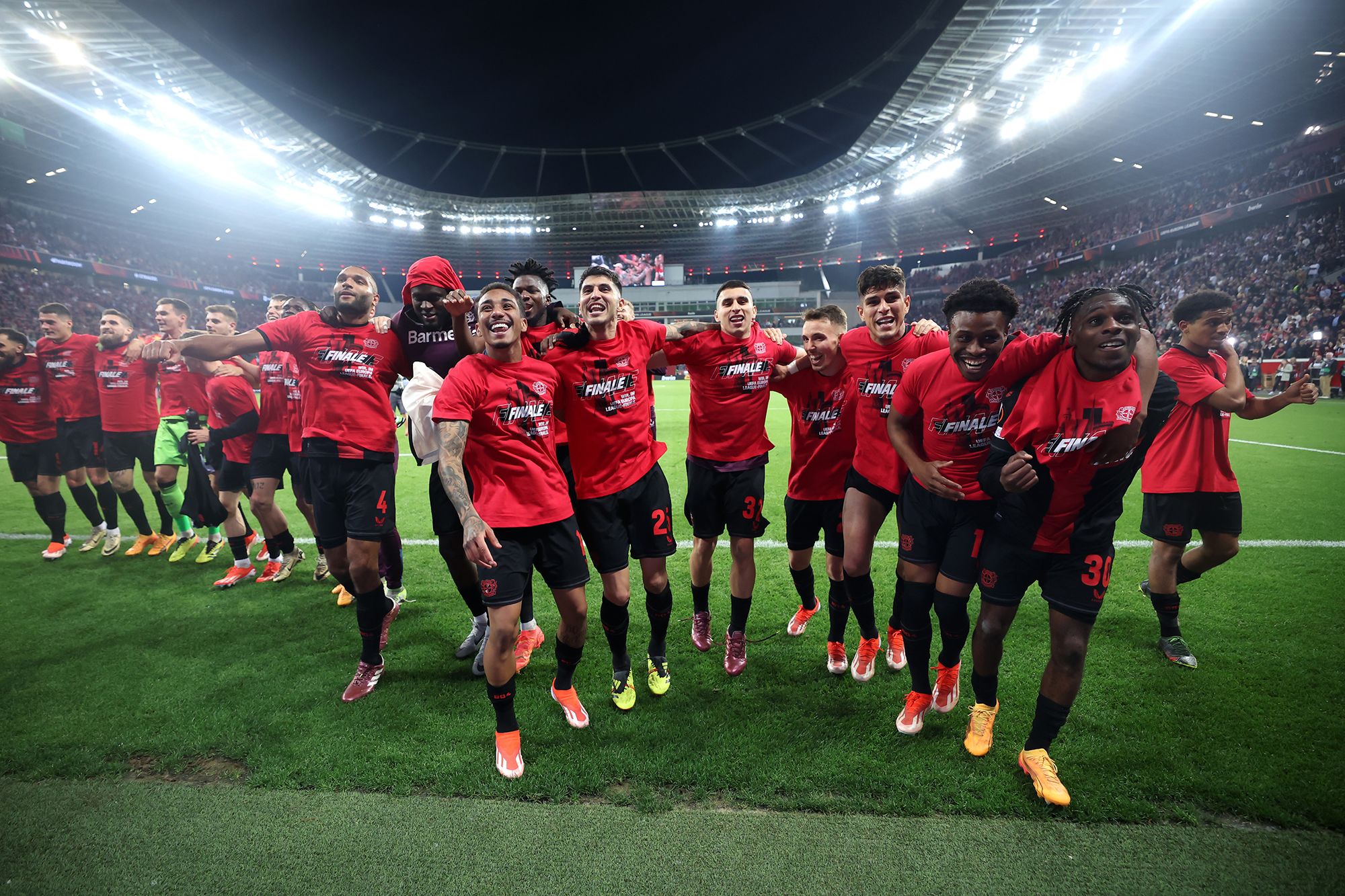 Bayer Leverkusen produces astonishing comeback to go 49 games unbeaten and  reach Europa League final | CNN