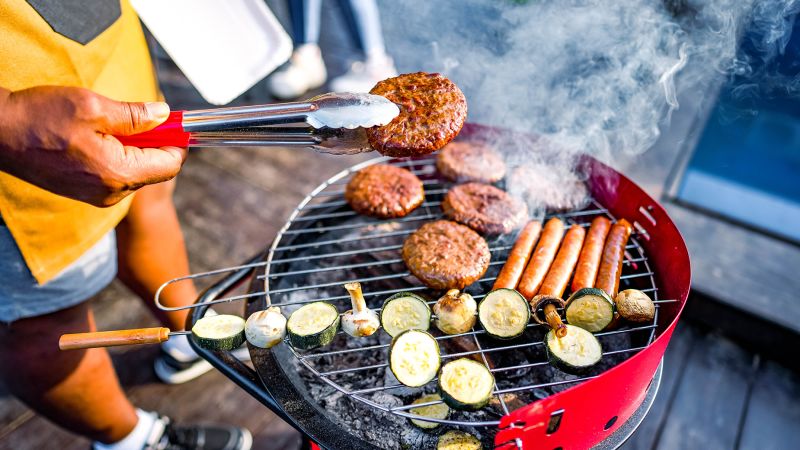 Summer heat: how to keep your food safe, stay hydrated and more