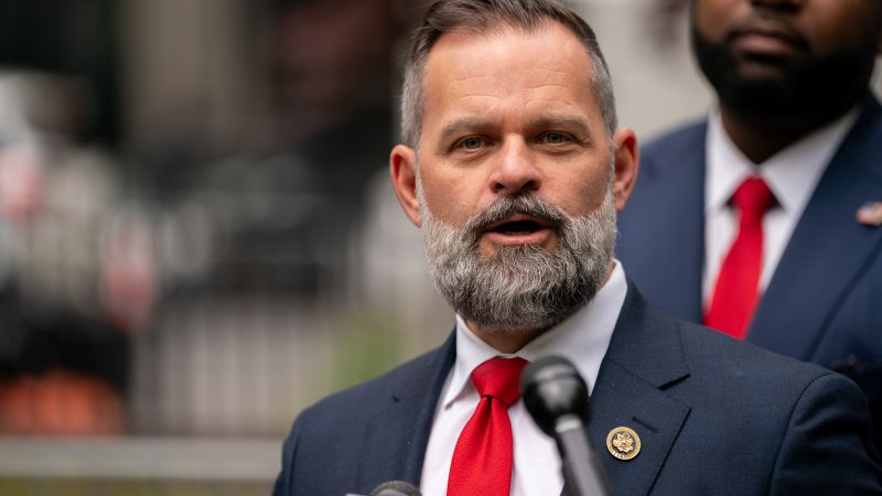 https://media.cnn.com/api/v1/images/stellar/prod/gettyimages-2152373725.jpg?c=16x9&q=w_800,c_fill