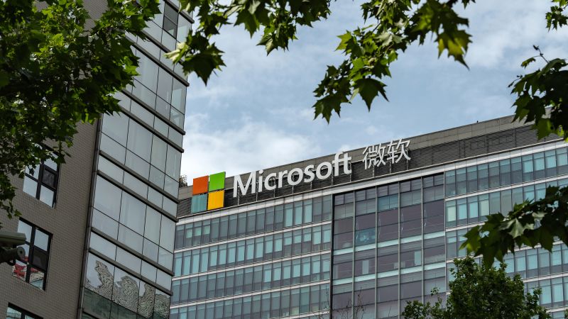 Read more about the article Microsoft asks some employees in China to move to other countries – CNN