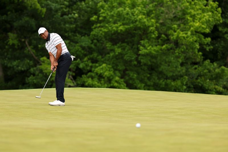 Woods was derailed by a grueling start.