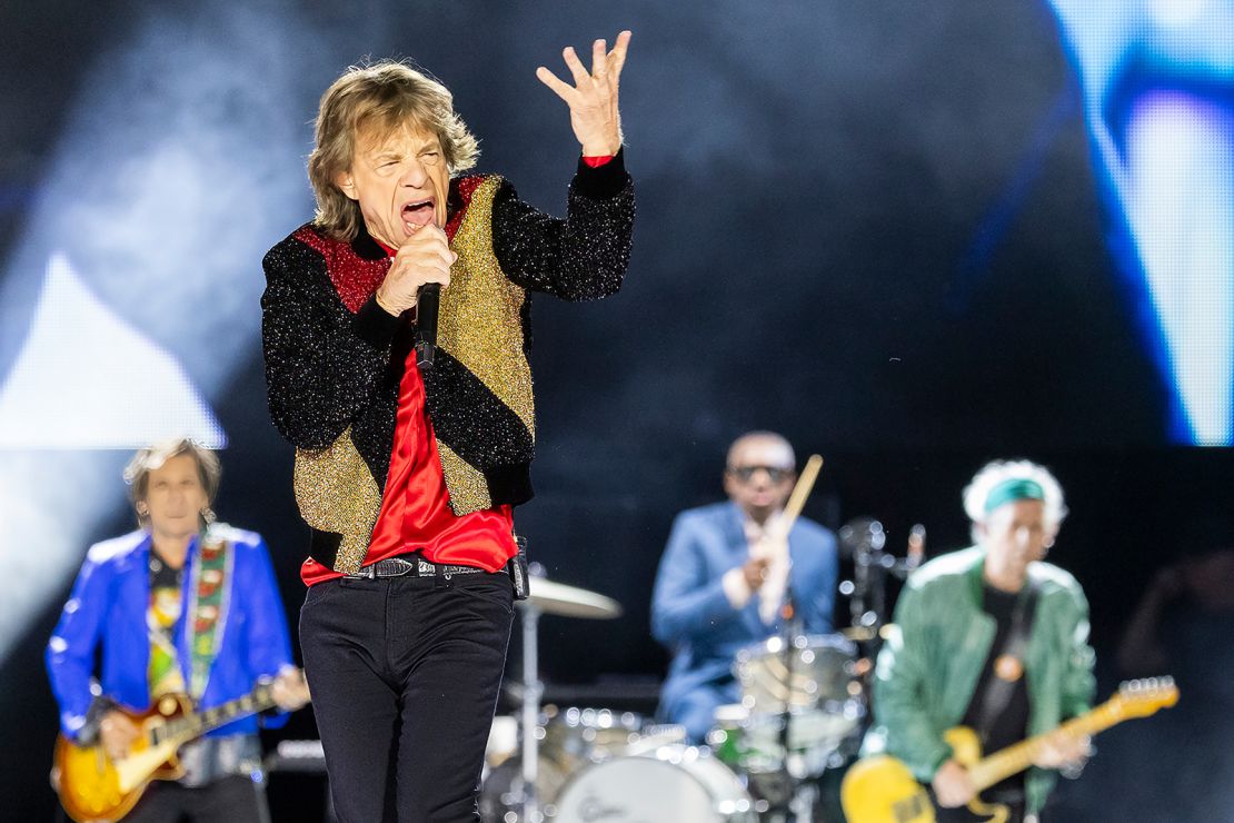 Mick Jagger dan Rolling Stones melakukan tur Hackney Diamonds '24 di Seattle pada bulan Mei.