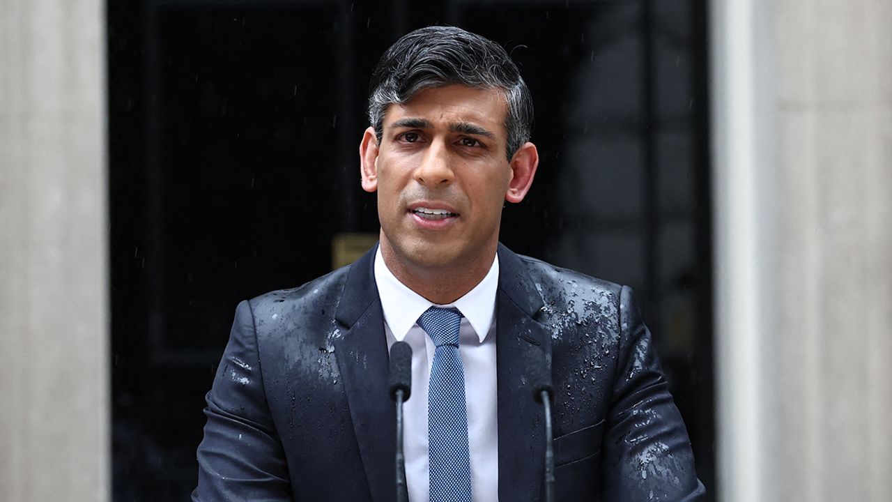 TOPSHOT - Britain's Prime Minister Rishi Sunak delivers a speech to announce the date of the UK's next general election, at 10 Downing Street in central London, on May 22, 2024. The United Kingdom will head to the polls on July 4, 2024, in a long-anticipated general election called by Prime Minister Rishi Sunak Wednesday. The vote -- the third since the Brexit referendum in 2016 and the first in July since 1945 -- comes as Sunak seeks to capitalise on better economic data to woo voters hit by cost-of-living rises. (Photo by HENRY NICHOLLS / AFP) (Photo by HENRY NICHOLLS/AFP via Getty Images)