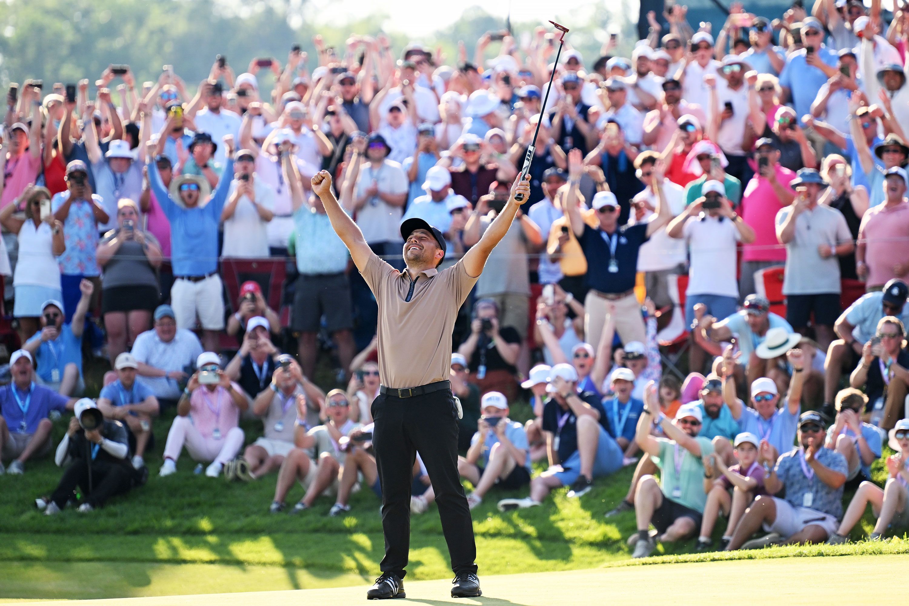 PGA Championship: Xander Schauffele holds his nerve to clinch long-awaited  first major | CNN