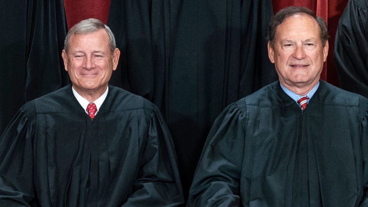 Chief Justice of the United States John Roberts, left, and Associate Justice Samuel Alito, right, on October 7, 2022.