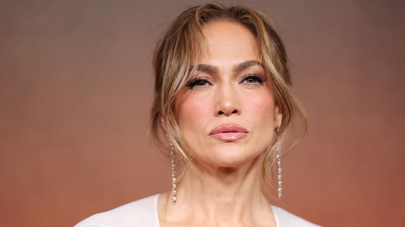 Jennifer Lopez Cancels 'This Is Me... Live' Tour: Poor Ticket Sales, Family Time