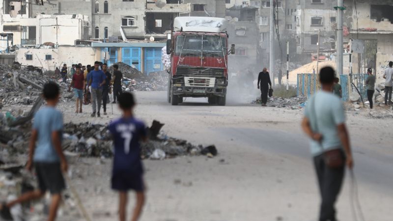 Агенцията на ООН по храните не може да нахрани достатъчно жители на Газа в „апокалиптичния“ Рафах, докато IDF навлиза в града