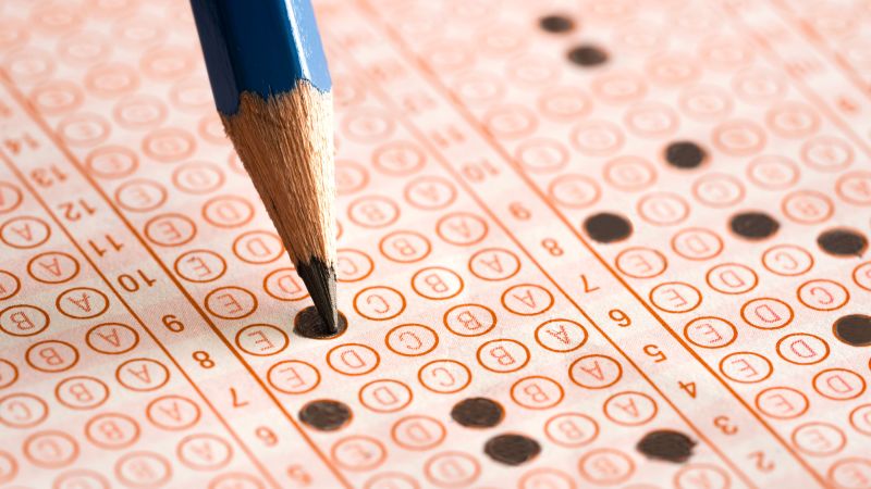 US children fall further behind in reading, make little improvement in math on national exam