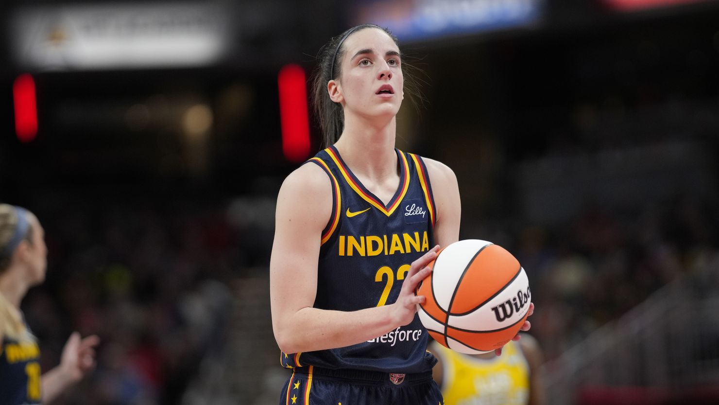 Caitlin Clark posted a historic stat line in another Indiana Fever loss.