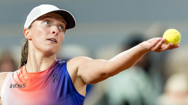 Iga Świątek, Naomi Osaka’yı mağlup eden heyecan verici galibiyetin ardından Fransa Açık taraftarlarından puan sırasında çığlık atmamalarını istedi Iga Świątek, Naomi Osaka’yı mağlup eden heyecan verici galibiyetin ardından Fransa Açık taraftarlarından puan sırasında çığlık atmamalarını istedi