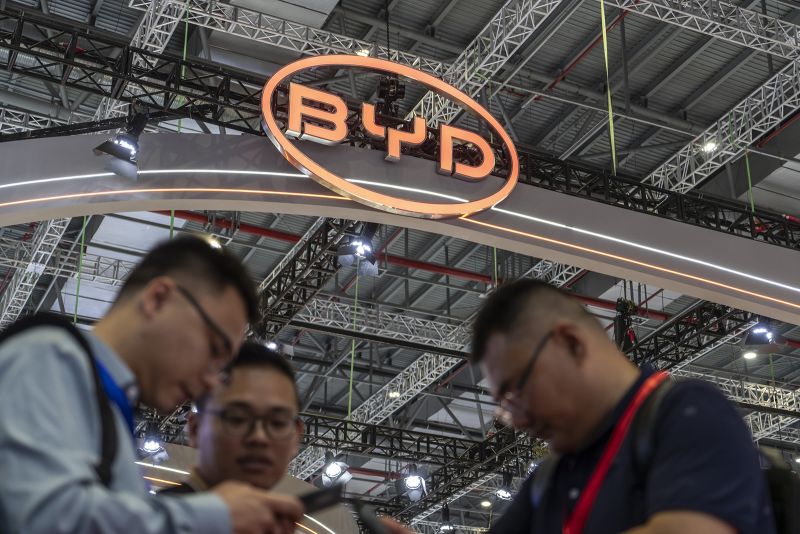 Warren Buffett’s Berkshire Hathaway Dumps BYD Shares Following Rise In ...