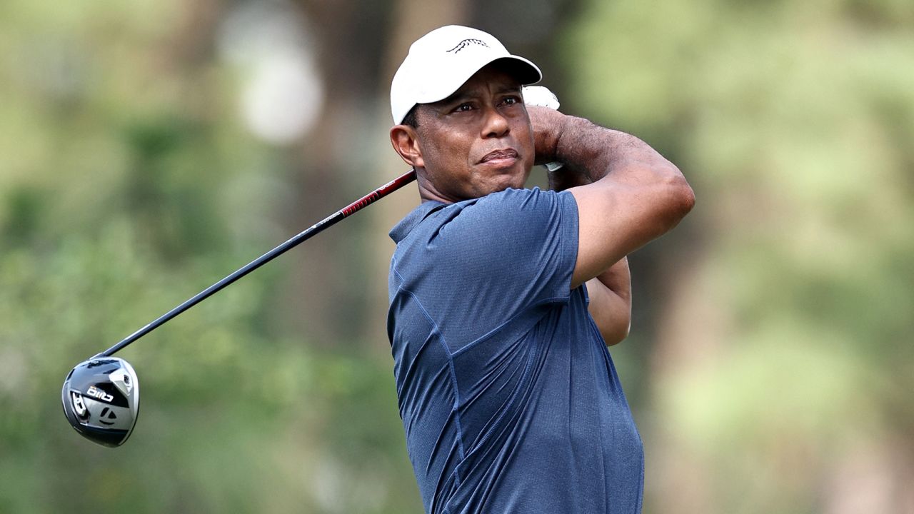 Tiger Woods plays his shot from the 11th tee during the second round of the 124th US Open.