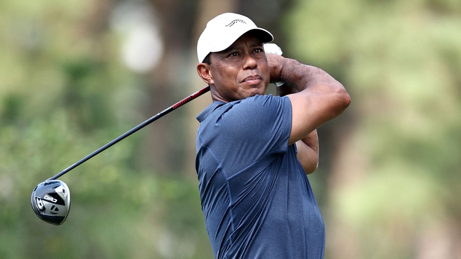 Tiger Woods plays his shot from the 11th tee during the second round of this year's US Open.