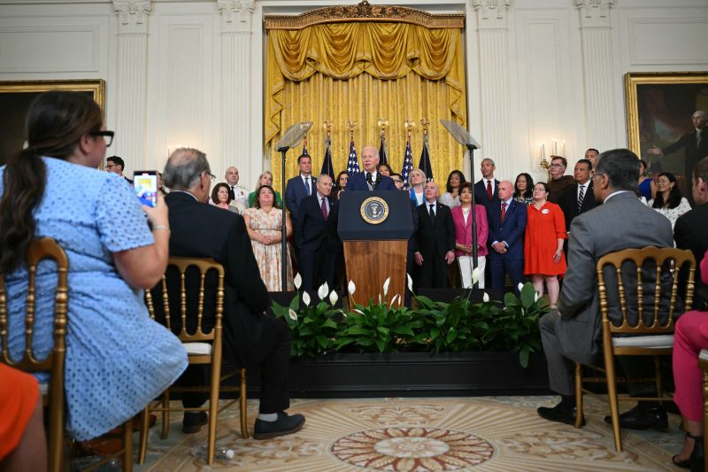 gettyimages-2157612358.jpg?c=