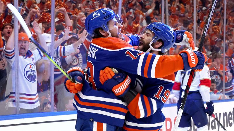 Stanley Cup Game 4: Edmonton Oilers erupt for 8 goals, pushing Florida Panthers to Game 5 | CNN