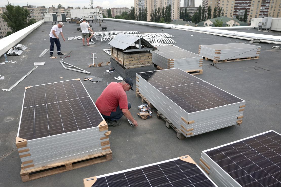The government is incentivizing solar energy in response to the Russian barrage.