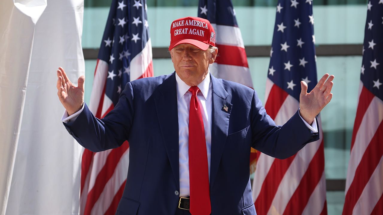 RACINE, WISCONSIN - JUNE 18: Republican presidential candidate former President Donald Trump arrives for a rally at Festival Park on June 18, 2024 in Racine, Wisconsin. This is Trump's third visit to Wisconsin, a key swing state in 2024. (Photo by Scott Olson/Getty Images)