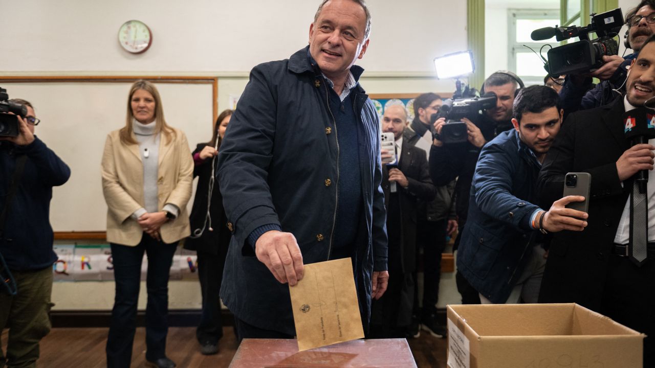 Picture released by ADHOC agency showing Uruguay's presidential pre-candidate for the ruling Nacional party, Alvaro Delgado, casting his vote at a polling station during primary elections in Montevideo on June 30, 2024. (Photo by Santiago Mazzarovich / adhoc / AFP) / Uruguay OUT (Photo by SANTIAGO MAZZAROVICH/adhoc/AFP via Getty Images)