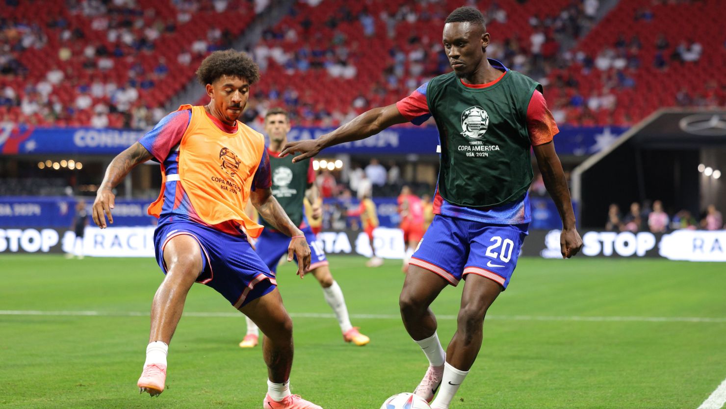 Folarin Balogun (right) and Chris Richards (left) prepare for the US men's national team game against Panama at the Copa América.