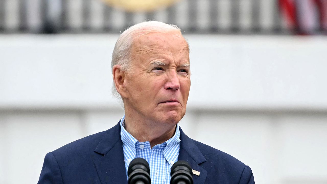 El esfuerzo del presidente Joe Biden por demostrar que tiene la fuerza y la capacidad cognitiva para un segundo mandato se está convirtiendo en una prueba personal y nacional extenuante.