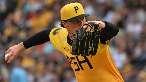 PITTSBURGH, PENNSYLVANIA - JULY 5: Paul Skenes #30 of the Pittsburgh Pirates delivers a pitch in the first inning during the game against the New York Mets at PNC Park on July 5, 2024 in Pittsburgh, Pennsylvania. (Photo by Justin Berl/Getty Images)