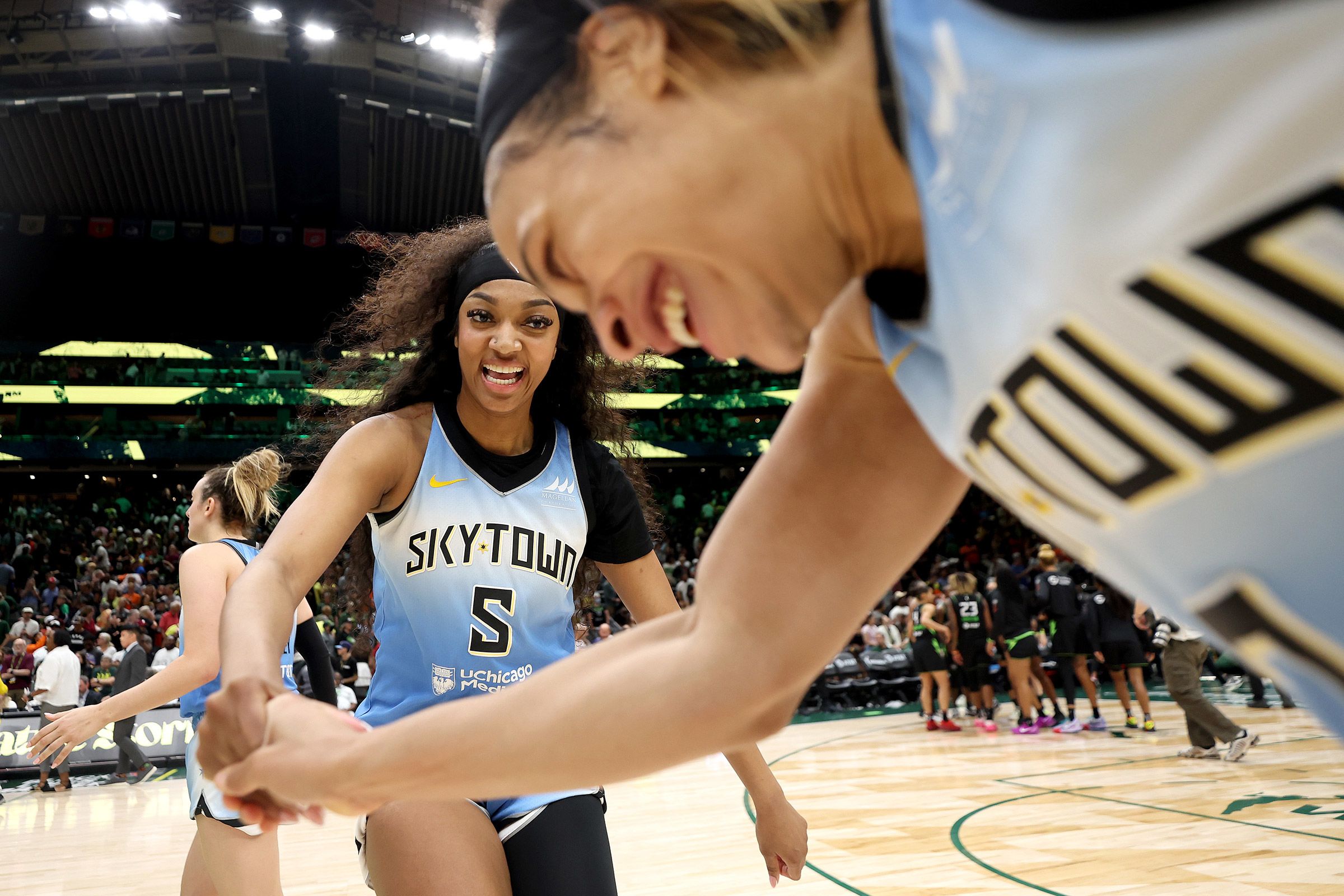 Angel Reese dominates and extends record streak in Chicago Sky win over Seattle  Storm | CNN