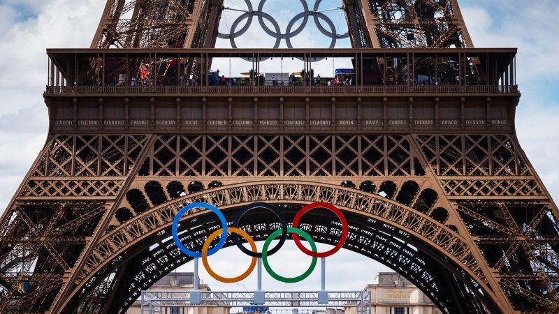 Rus zatčen v Paříži kvůli obavám z olympijských plánů „destabilizace“.