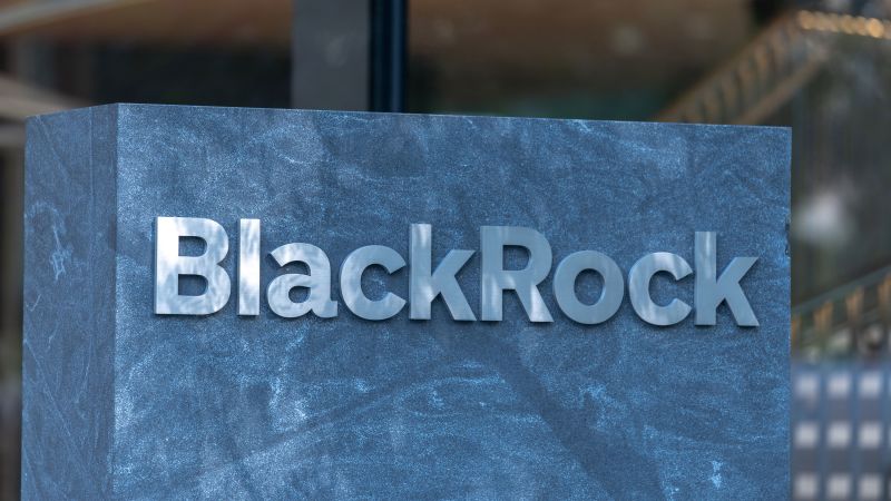 Инвестиционният гигант BlackRock изтегля реклама която включва Томас Крукс стрелецът