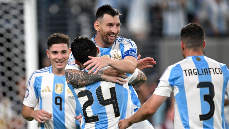 EAST RUTHERFORD, NEW JERSEY - JULY 09: Lionel Messi #10 of Argentina celebrates with teammates after scoring during the second half of the semi-final match between Canada and Argentina in the CONMEBOL Copa America USA 2024 at MetLife Stadium on July 09, 2024 in East Rutherford, New Jersey. (Photo by Robin Alam/ISI Photos/Getty Images)