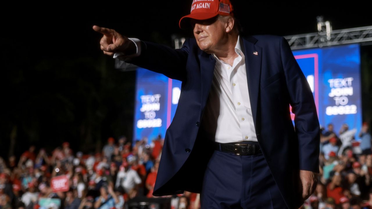 DORAL, FLORIDA - JULY 09: Former U.S. President Donald Trump leaves after speaking at a campaign rally at the Trump National Doral Golf Club on July 09, 2024 in Doral, Florida. Trump continues to campaign across the country. (Photo by Joe Raedle/Getty Images)