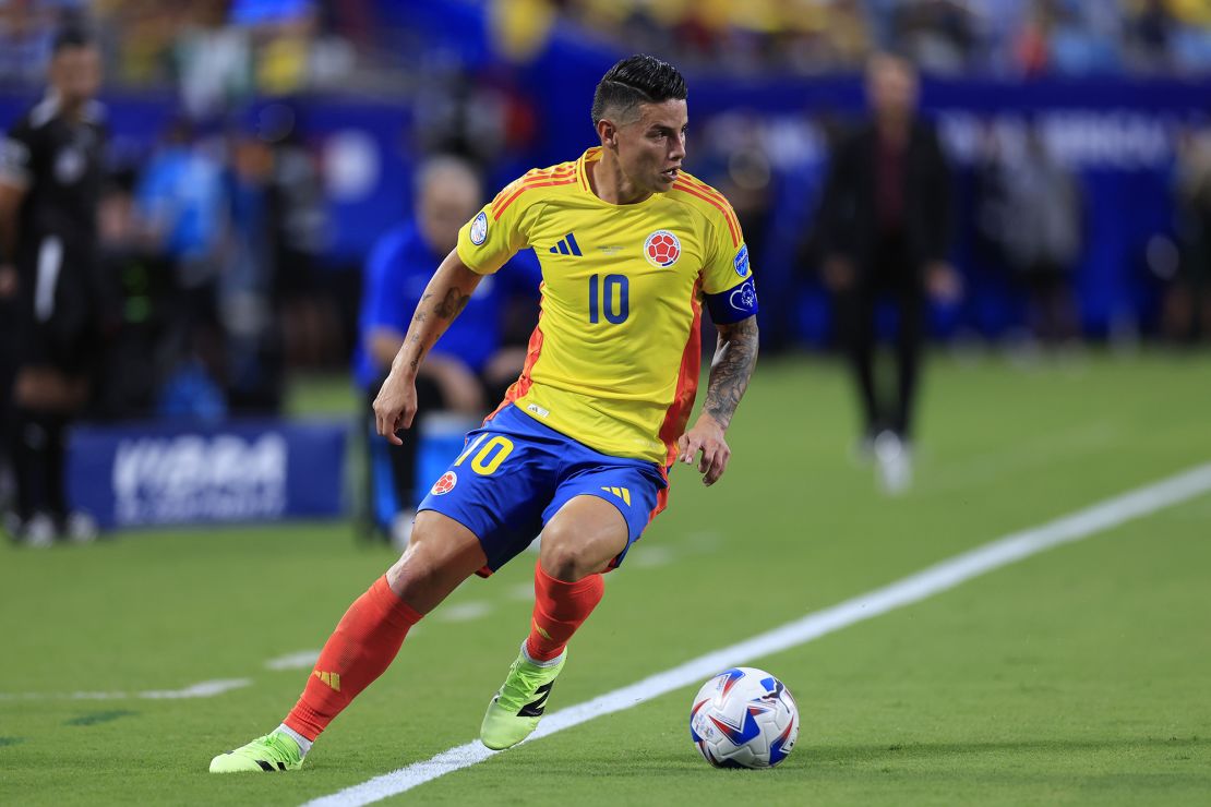 James Rodriguez controls the ball during the semifinal match against Uruguay.