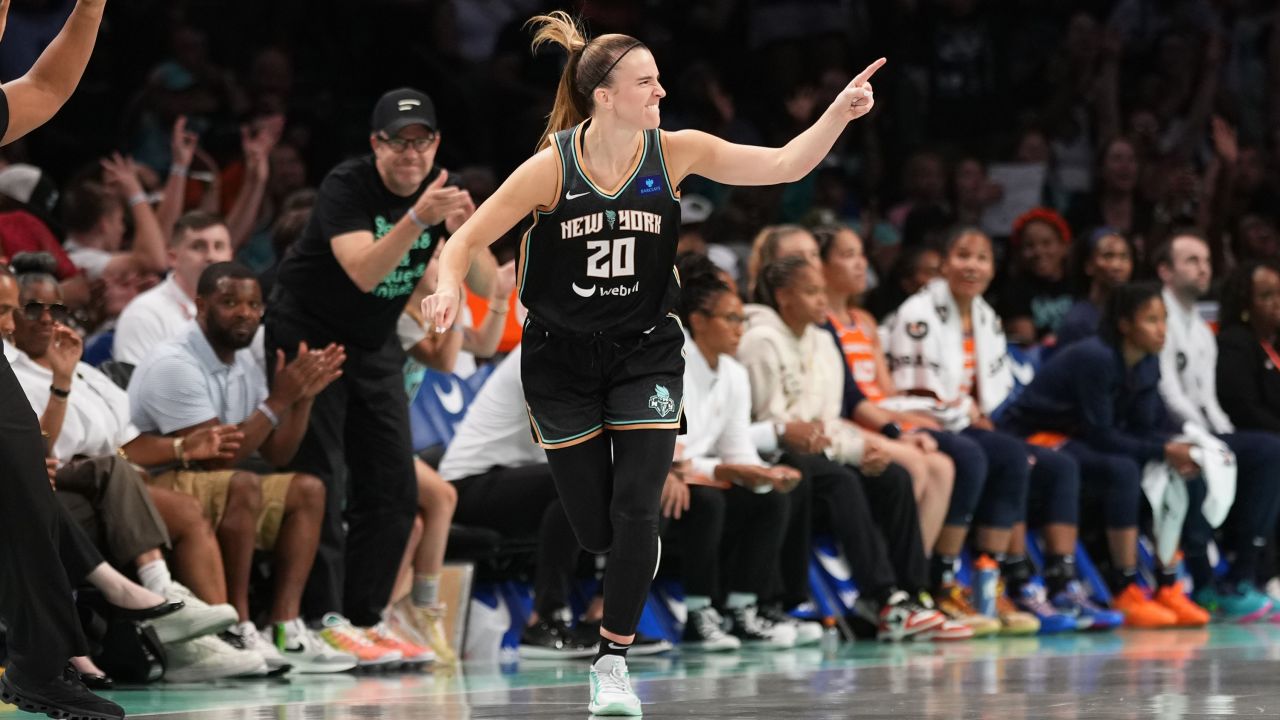 BROOKLYN, NY - JULY 16: Sabrina Ionescu #20 of the New York Liberty celebrates during the game against the Connecticut Sun on July 16, 2024 in Brooklyn, New York. NOTE TO USER: User expressly acknowledges and agrees that, by downloading and or using this photograph, user is consenting to the terms and conditions of the Getty Images License Agreement. Mandatory Copyright Notice: Copyright 2024 NBAE (Photo by Evan Yu/NBAE via Getty Images)