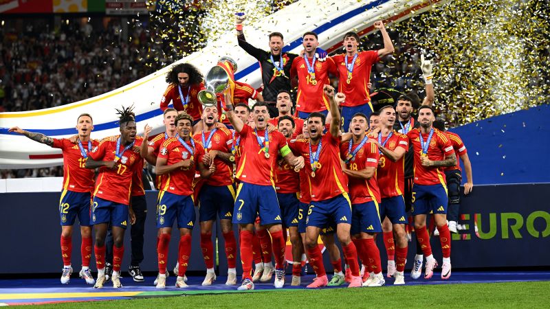 Spain wins Euro 2024, defeating England 2-1 in a dramatic final to claim record fourth European Championship | CNN