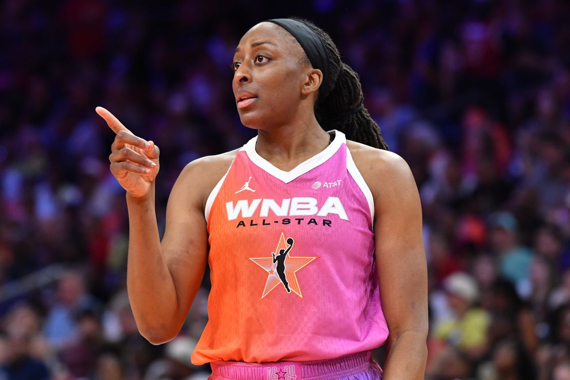 Nneka Ogwumike says the new deal should be a "defining moment" for the players.