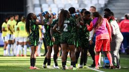 Nigeria's teammates drinks during a water break during the Paris 2024 Olympic Games women's group C football match between Nigeria and Brazil at the Bordeaux Stadium, in Bordeaux, on July 25, 2024. (Photo by Christophe ARCHAMBAULT / AFP)