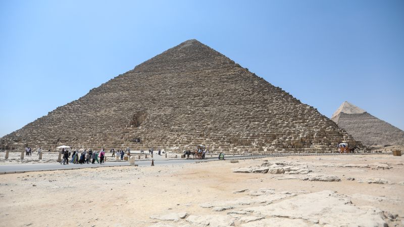 Dog spotted hanging out on top of ancient pyramid in Egypt | CNN