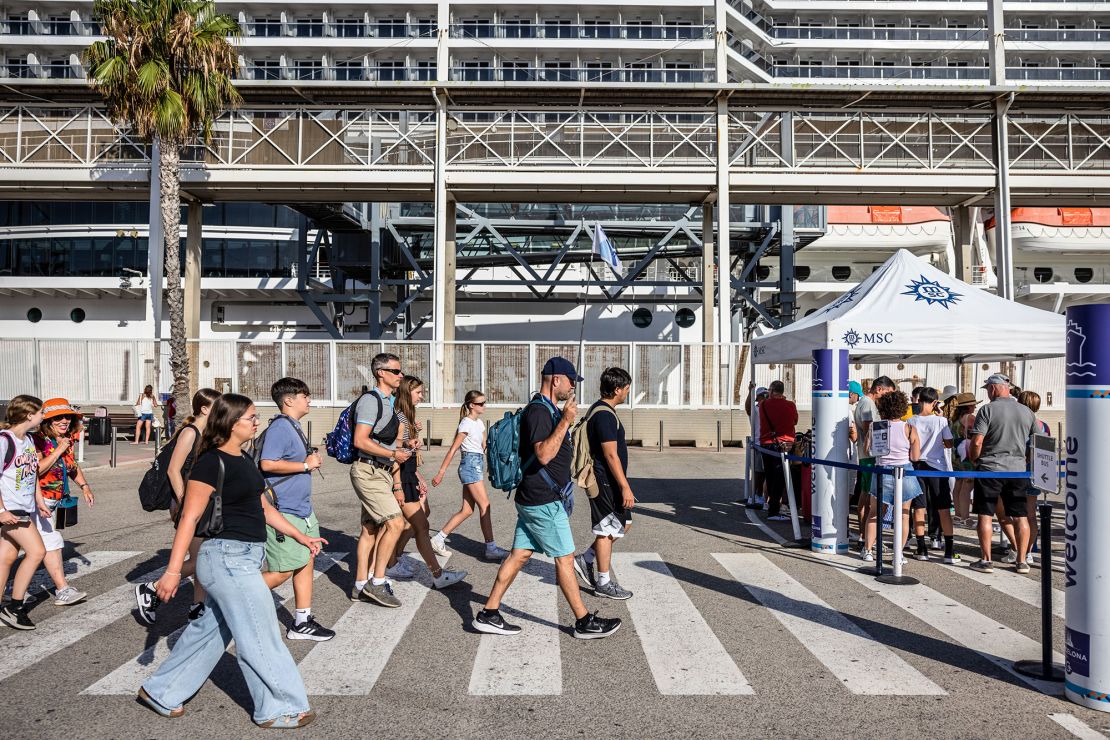 About 800 cruise ships a year use Barcelona's cruise port.