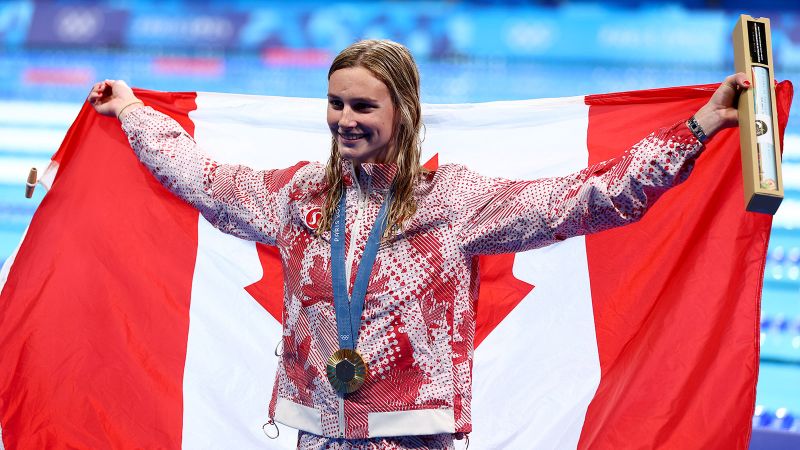 Summer McIntosh Wins Second Gold in 200m Butterfly