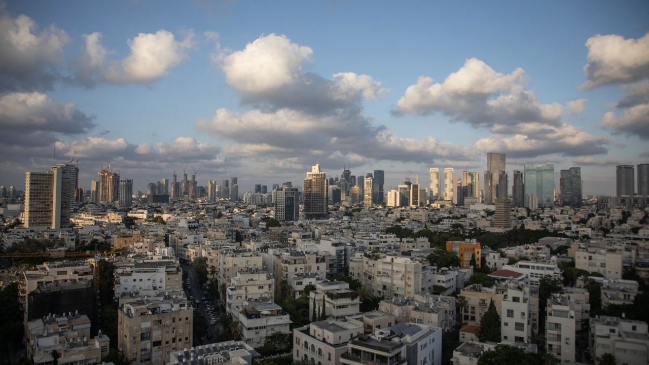 Tel Aviv on August 10, 2024, amid regional tensions during the ongoing war between Israel and the Palestinian Hamas movement in the Gaza Strip.