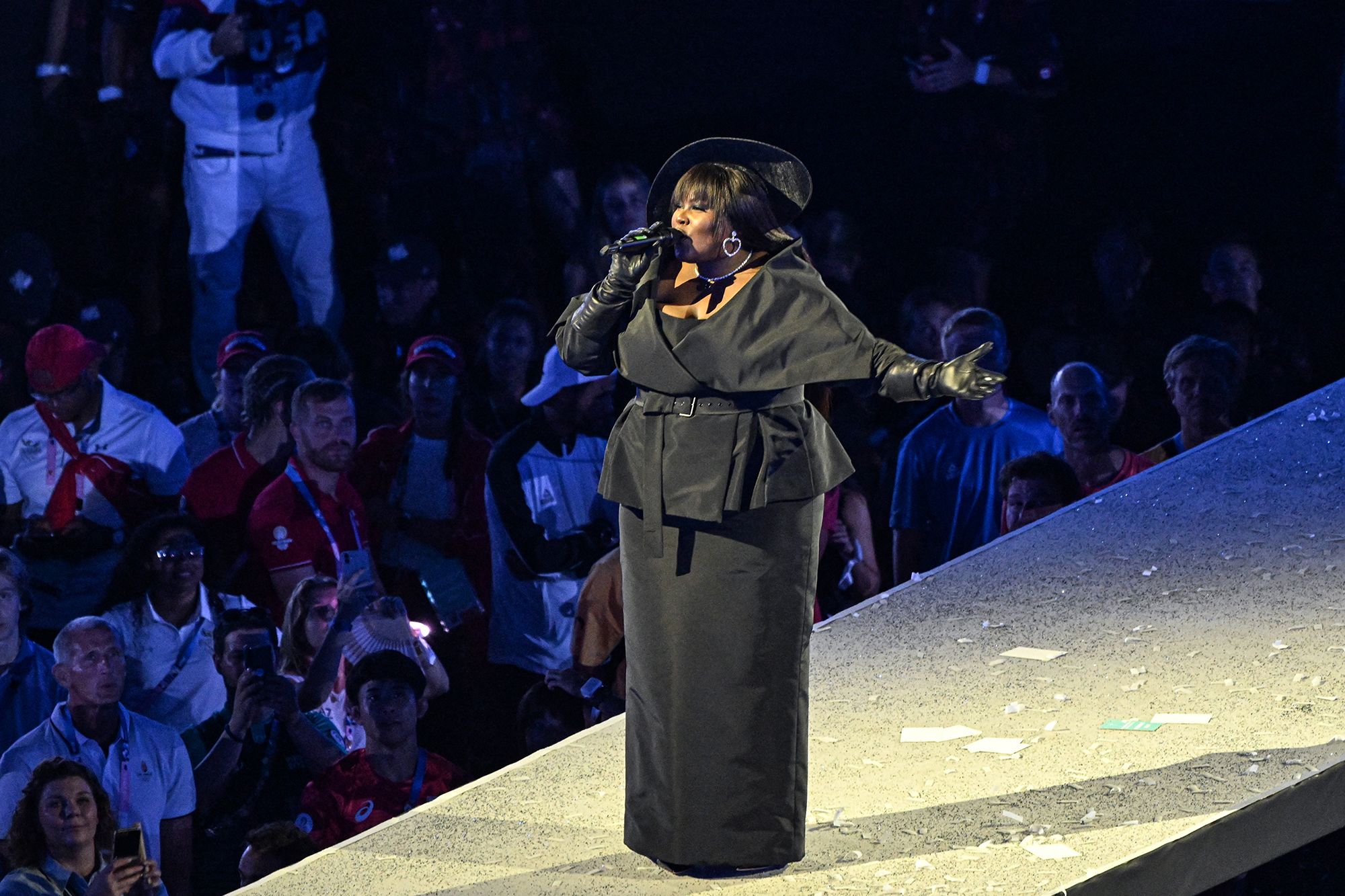 French singer-songwriter Yseult, who wore custom Dior, was the final act to perform at the closing ceremony.