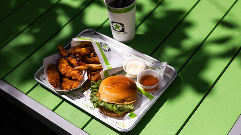 Бърза ежедневна верига Burgerfi подаде молба за фалит на глава