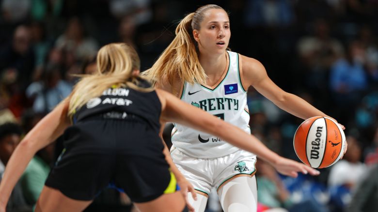 BROOKLYN, NY - AUGUST 22: Ivana Dojkic #18 of the New York Liberty handles the ball during the game on August 22, 2024 at the Barclays Center in Brooklyn, New York. NOTE TO USER: User expressly acknowledges and agrees that, by downloading and or using this photograph, user is consenting to the terms and conditions of the Getty Images License Agreement. Mandatory Copyright Notice: Copyright 2023 NBAE (Photo by Catalina Fragoso/NBAE via Getty Images)