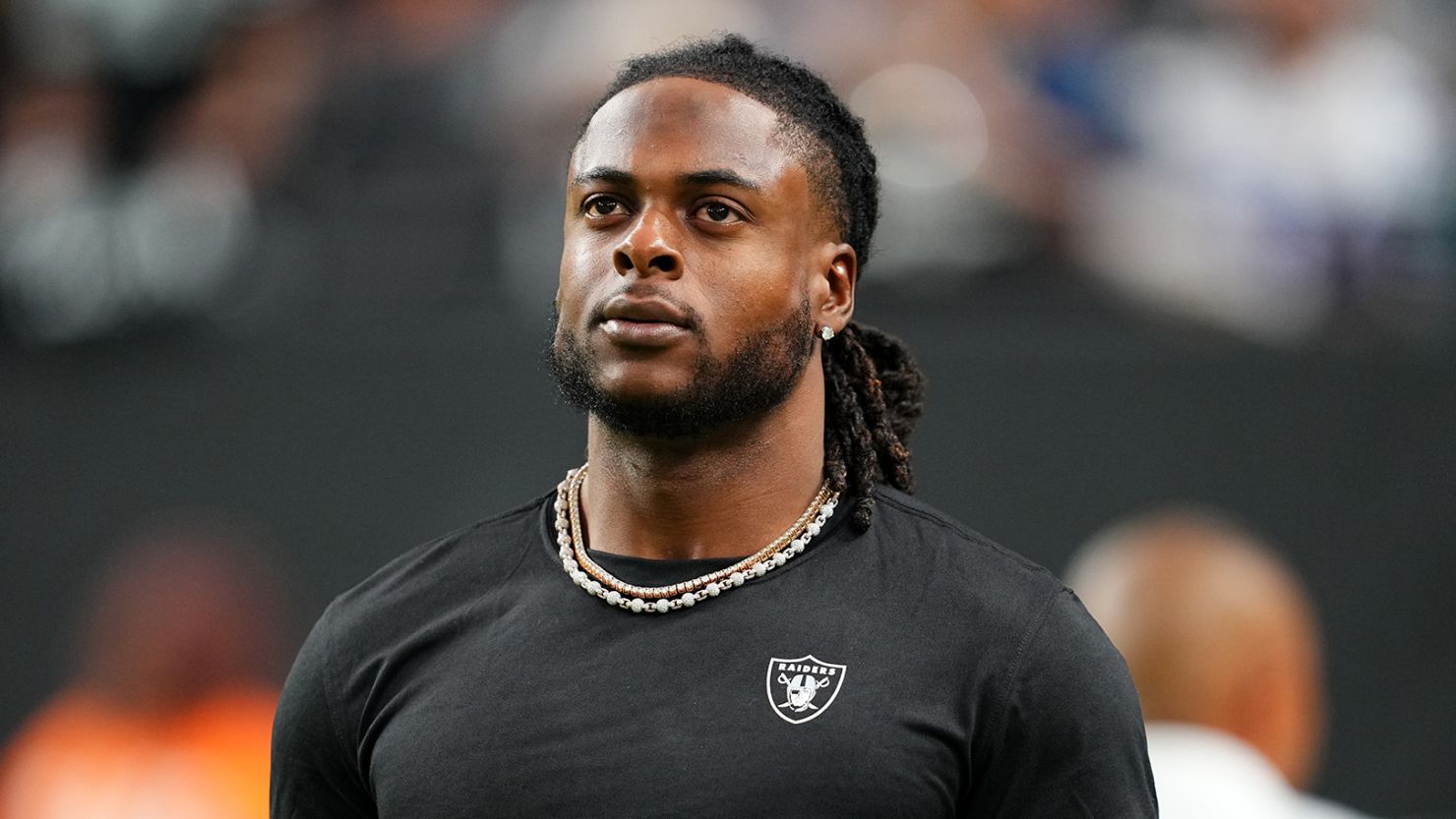 Davante Adams: Las Vegas Raiders star receiver requests trade, per multiple  reports | CNN