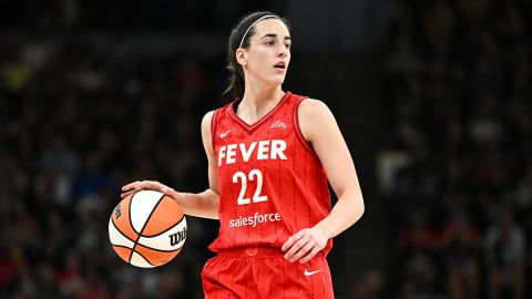 MINNEAPOLIS, MINNESOTA - AUGUST 24: Caitlin Clark #22 of the Indiana Fever dribbles the ball in the first quarter of the game against the Minnesota Lynx at Target Center on August 24, 2024 in Minneapolis, Minnesota. NOTE TO USER: User expressly acknowledges and agrees that, by downloading and or using this photograph, User is consenting to the terms and conditions of the Getty Images License Agreement. (Photo by Stephen Maturen/Getty Images)