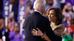 CHICAGO, ILLINOIS - AUGUST 19:   U.S. Vice President Kamala Harris greet U.S. President Joe Biden as First Lady Jill Biden and Second Gentleman Doug Emhoff look on at the end of the first day of the Democratic National Convention at the United Center on August 19, 2024 in Chicago, Illinois.  Delegates, politicians, and Democratic party supporters are in Chicago for the convention, concluding with current Vice President Kamala Harris accepting her party's presidential nomination. The DNC takes place from August 19-22. (Photo by Kevin Dietsch/Getty Images)