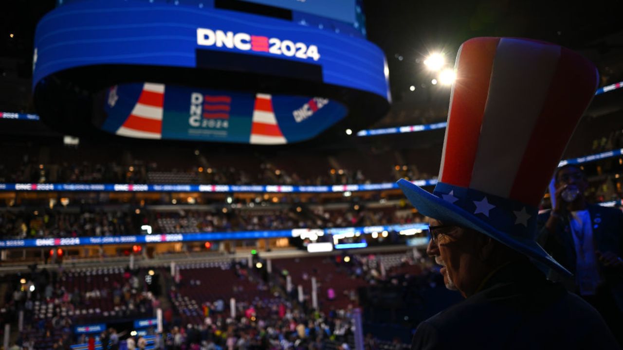 CHICAGO, ILLINOIS - AUGUST 21:  Democrats gather for the third day of the Democratic National Convention (DNC) at the United Center on August 21, 2024 in Chicago, Illinois. Delegates, politicians, and Democratic party supporters are in Chicago for the convention, concluding with current Vice President Kamala Harris accepting her party's presidential nomination. The DNC takes place from August 19-22.   (Photo by Brandon Bell/Getty Images)