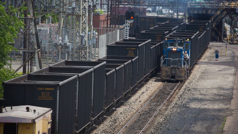 Cleveland Cliffs offers to buy unionized mills US Steel is threatening to close | CNN Business