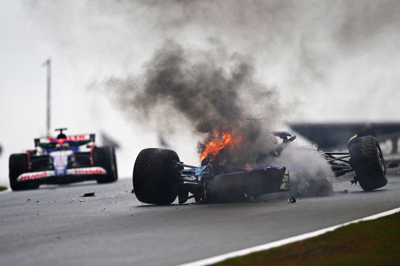 Logan Sargeant's Crash and Weather Challenges at Dutch GP